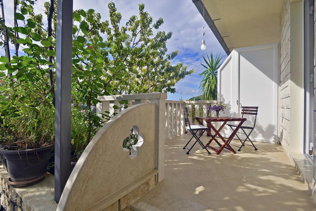 Apartments Micic Hvar Town Exterior foto